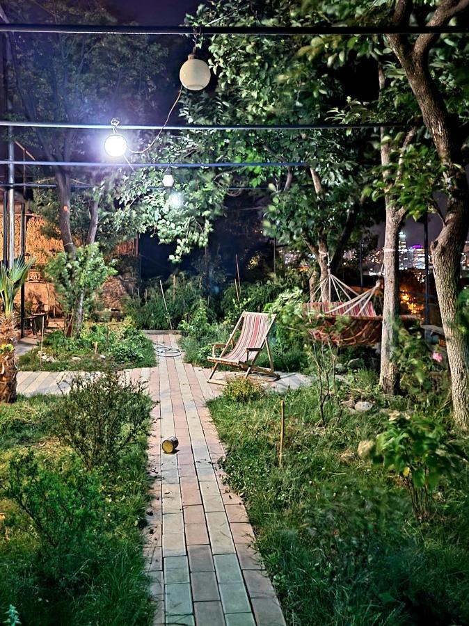 Green Garden - Crimea Tbilisi Exterior photo